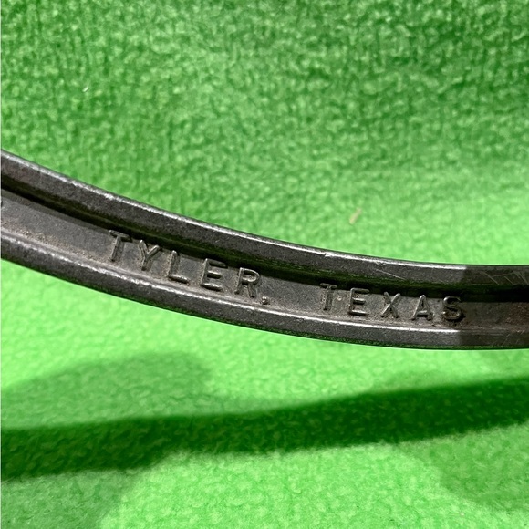 Vintage Nut Cracker Woldert Squirrel Tyler, Texas - Picture 5 of 5